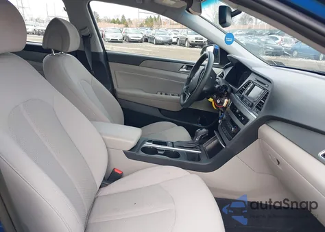 2015 Hyundai Sonata Se z USA, uszkodzony, nr VIN 5NPE24AF6FH231832